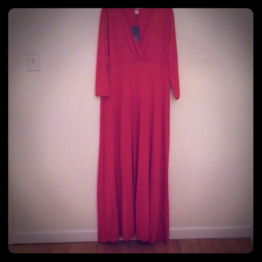 Plus size maxi dress